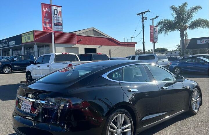 
								2015 Tesla model s 70D Sedan 4D full									