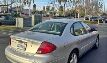 
									2002 Ford taurus SES Sedan 4D full								