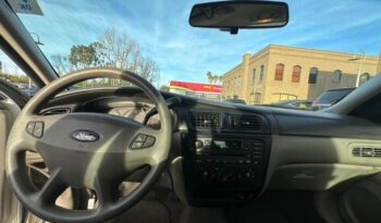 
									2002 Ford taurus SES Sedan 4D full								