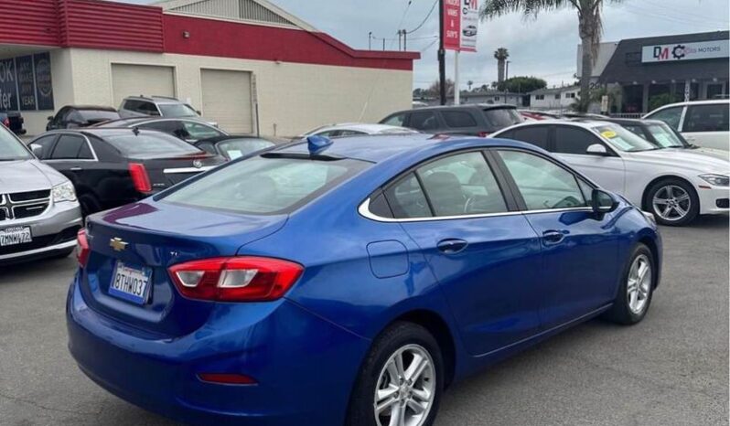 
								2017 Chevy Cruze LT *AMAZING CONDITION!* full									