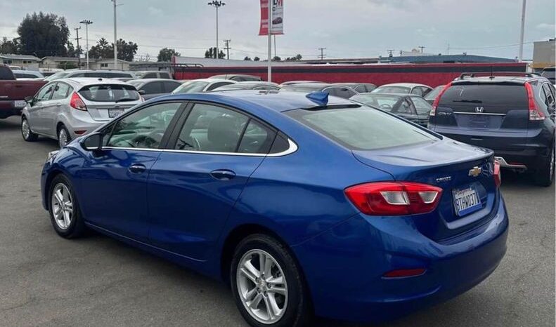 
								2017 Chevy Cruze LT *AMAZING CONDITION!* full									