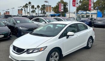 
									2014 Honda civic LX Sedan 4D full								