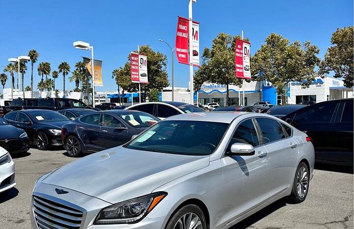 
								2016 Hyundai genesis 3.8 Sedan 4D full									