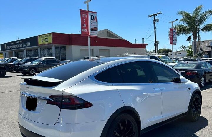 
								2020 Tesla model x Performance Sport Utility 4D full									