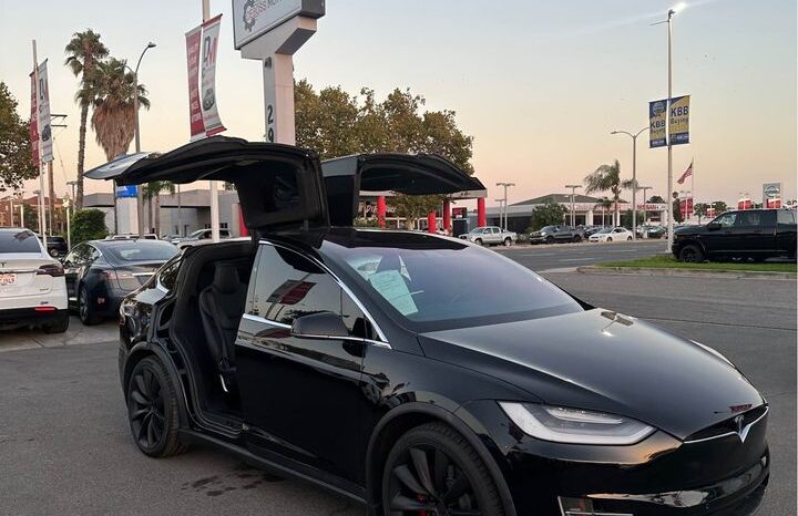 
								2020 Tesla model x Performance Sport Utility 4D full									