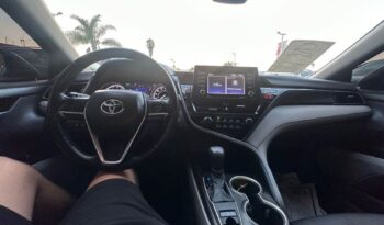 
									2021 Toyota camry LE Sedan 4D full								