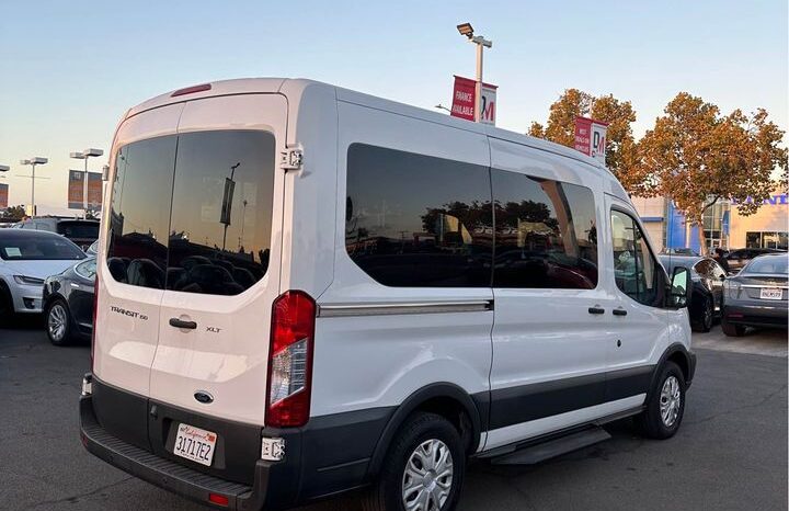 
								2017 Ford transit 150 van Medium Roof w/Sliding Side Door w/RWB Van 3D full									