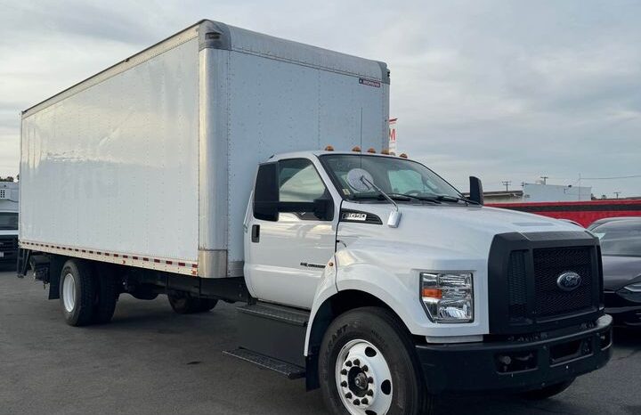 
								2018 Ford f650 Super Duty full									