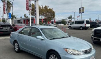 
									2006 Toyota camry LE Sedan 4D full								