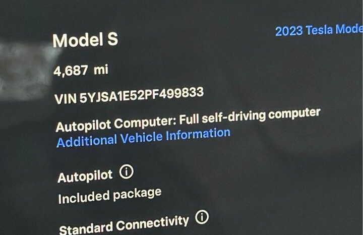 
								2023 Tesla model s Long Range full									