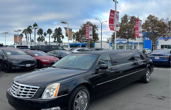 
								2008 Cadillac dts Limo full									