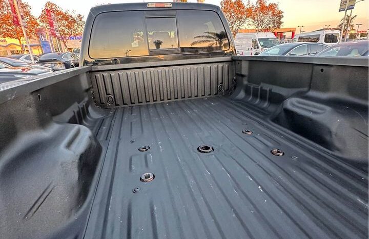 
								2016 Ford f250 super duty super cab Lariat full									