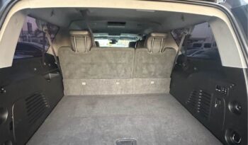 
									2017 Cadillac Escalade ESV full								