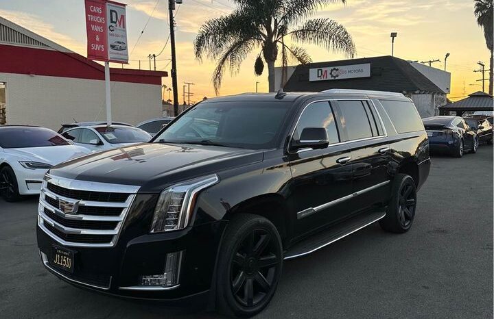 
								2017 Cadillac Escalade ESV full									