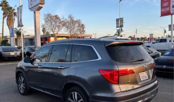 
									2016 Honda pilot Touring Sport Utility 4D full								