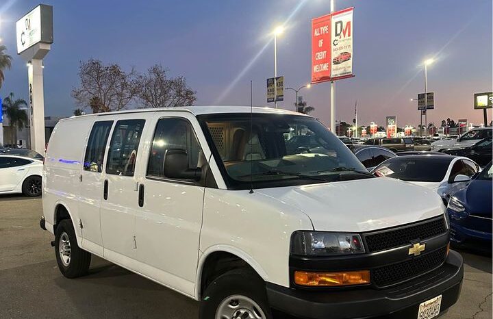 
								2021 Chevrolet express 2500 cargo Regular Van 3D full									