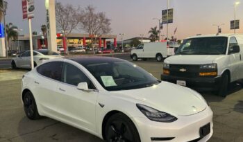 
									2018 Tesla Model 3 full								