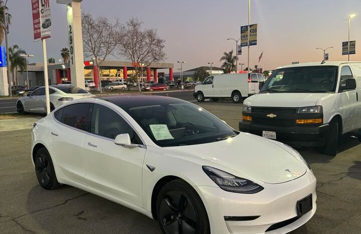 
								2018 Tesla Model 3 full									