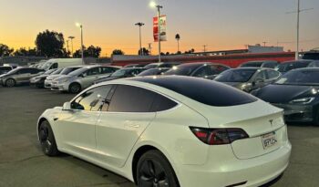 
									2018 Tesla Model 3 full								