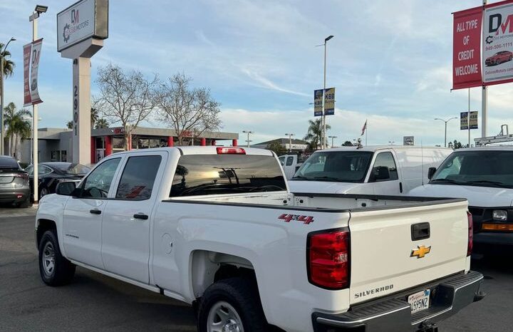 
								2018 Chevrolet silverado 1500 crew cab full									