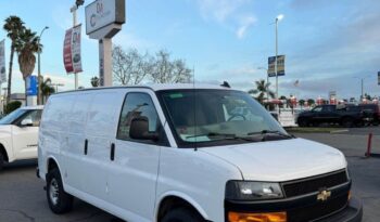 
									2020 Chevrolet express 2500 cargo Regular Van 3D full								