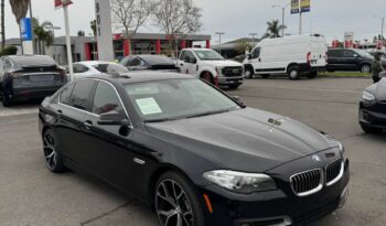 
									2015 BMW 5 series 528i Sedan 4D full								