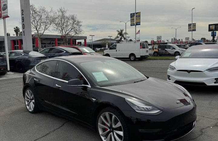 
								2018 Tesla Model 3 full									