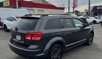 
									2017 Dodge journey SE Sport Utility 4D full								