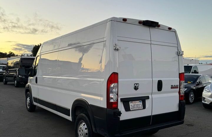 
								2018 Ram promaster cargo van 2500 High Roof Van 3D full									