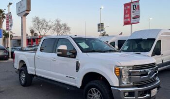 
									2017 Ford f250 super duty crew cab Lariat Pickup 4D 6 3/4 ft full								