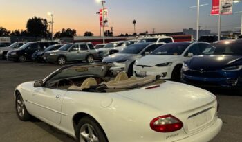 
									2000 Jaguar XK8 Convertible 2D full								