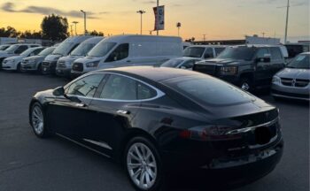 2017 Tesla model s 90D Sedan 4D
