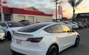 2022 Tesla model y Performance Sport Utility 4D