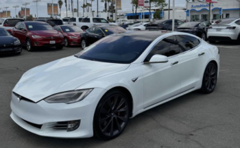 2020 Tesla model s Longe Range Plus Sedan 4D