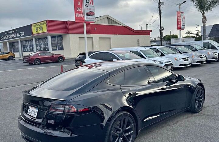 
								2022 Tesla model s Plaid Sedan 4D full									