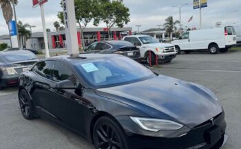 2022 Tesla model s Plaid Sedan 4D