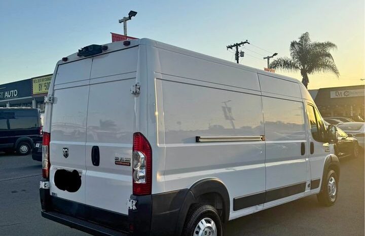 
								2017 Ram promaster cargo van 2500 High Roof Van 3D full									