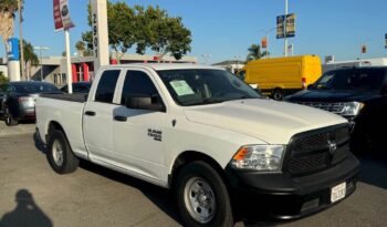 
									2019 Ram 1500 classic crew cab SLT Pickup 4D 6 1/3 ft full								