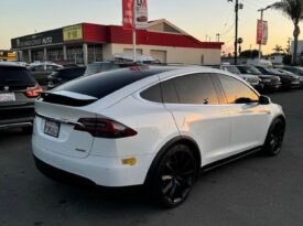 2016 Tesla model x P90D Sport Utility 4D