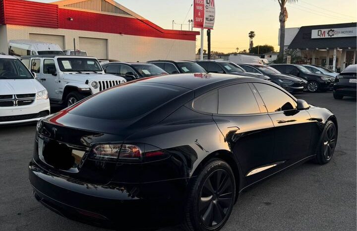 2022 Tesla model s Long Range Sedan 4D
