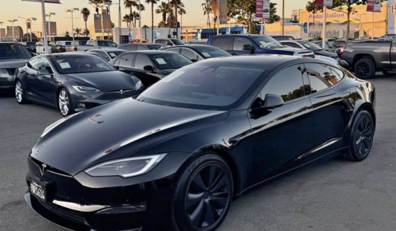 2022 Tesla model s Long Range Sedan 4D