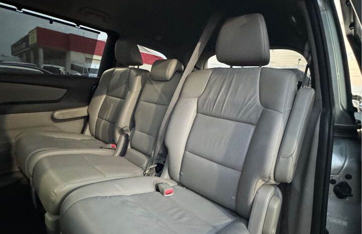 
								2011 Honda odyssey EX-L Minivan 4D full									