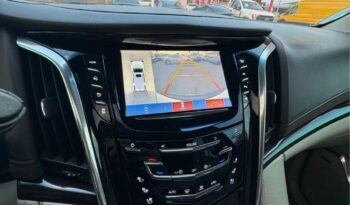 
									2017 Cadillac Escalade ESV full								