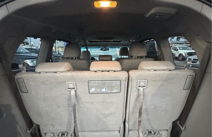 
								2011 Honda odyssey EX-L Minivan 4D full									