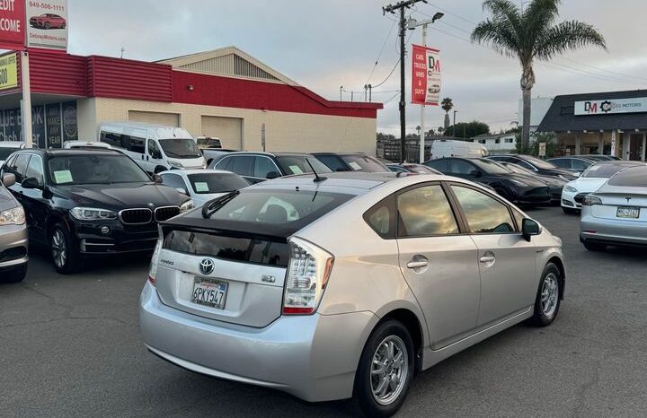 
								2010 Toyota prius II Hatchback 4D full									