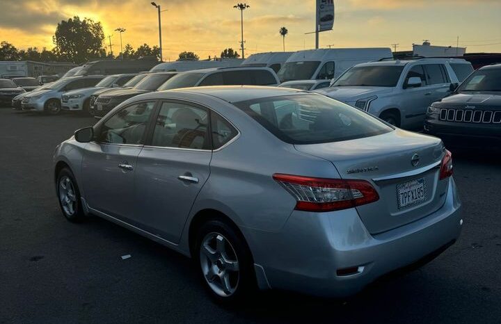 
								2014 Nissan sentra SL Sedan full									