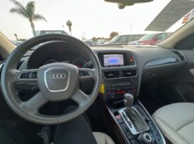 2012 Audi q5 2.0T Quattro Premium Sport Utility 4D