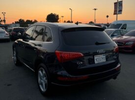 2012 Audi q5 2.0T Quattro Premium Sport Utility 4D