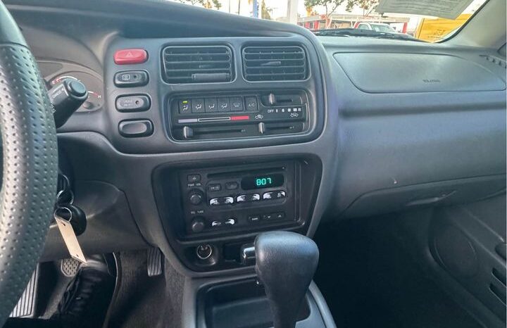 
								2004 Suzuki vitara LX Sport Utility 4D full									