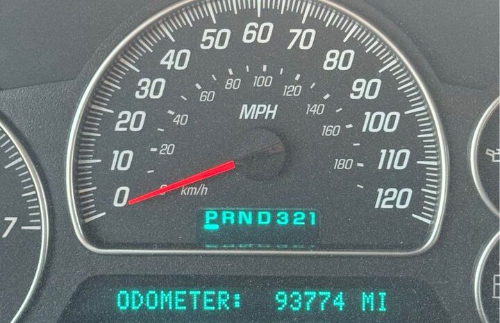 
								2004 GMC envoy SLE Sport Utility 4D full									